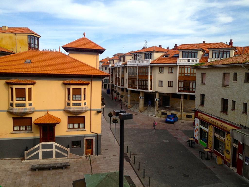 Hotel Pension Las Barqueras Llanes Esterno foto